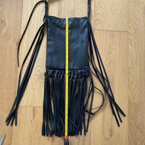 ECOTE Vegan crossbody fringe bag - Picture 3 of 9
